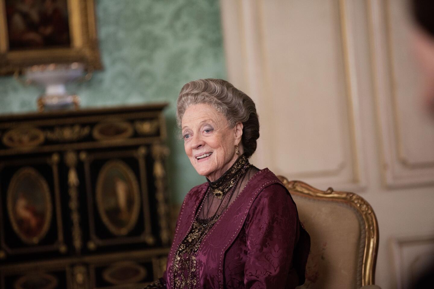 Maggie Smith dans Downtown Abbey