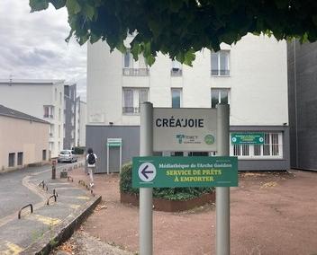 Façade du 26 cours de l'Arche Guédon à Torcy