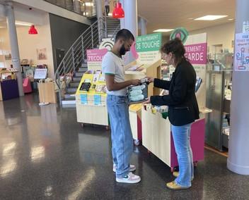 Espace lire autrement présenté par les bibliothécaires