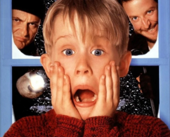 Photogramme du film Maman j'ai raté l'avion